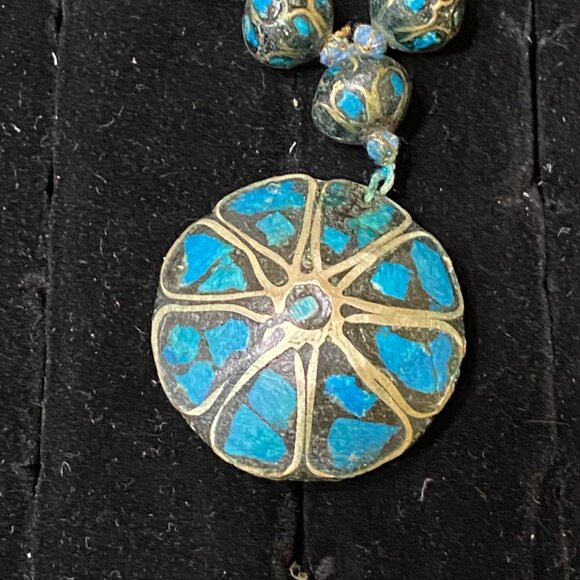 Vintage Blue Mosaic Beaded Necklace With Circular Pendant & Toggle Clasp - Picture 3 of 13